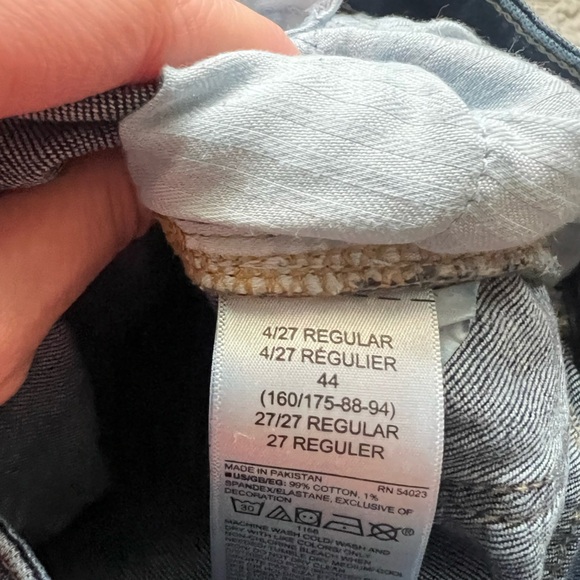 Gap Denim Shorts Size 4 - Picture 4 of 4